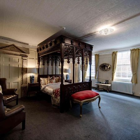 Stone Court House Hotel Maidstone Bagian luar foto