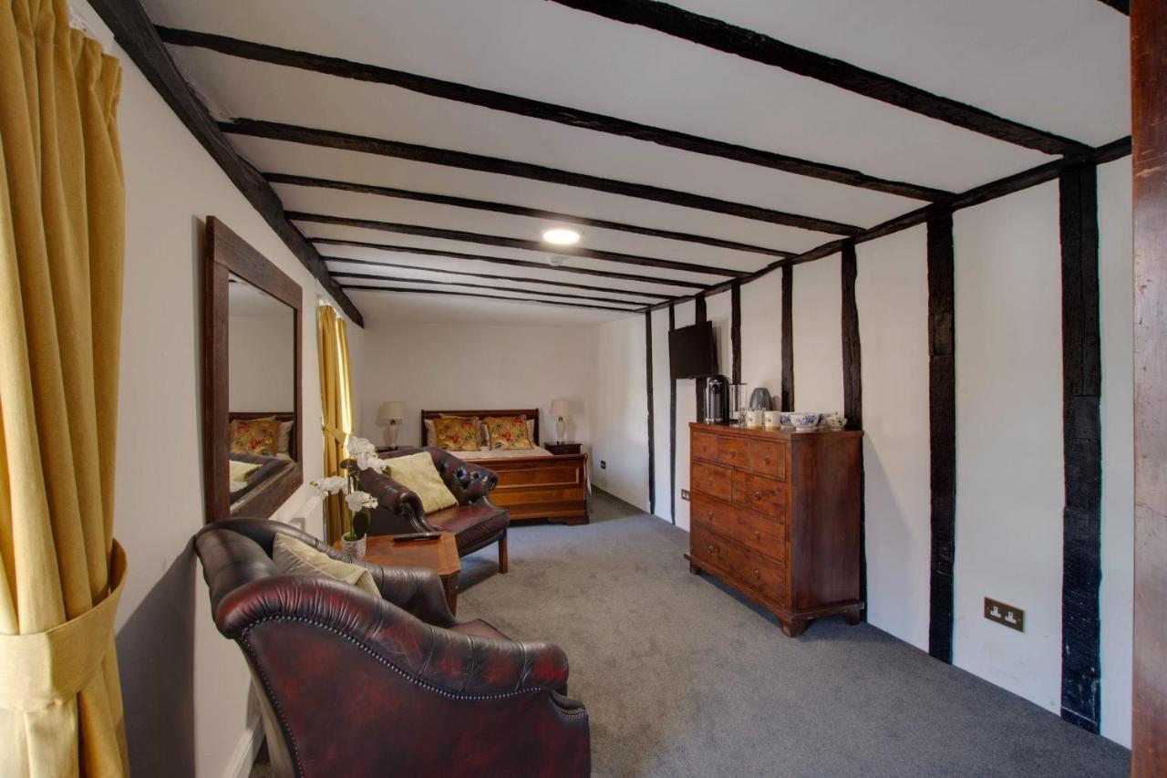 Stone Court House Hotel Maidstone Bagian luar foto